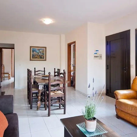 Roser L' Escala